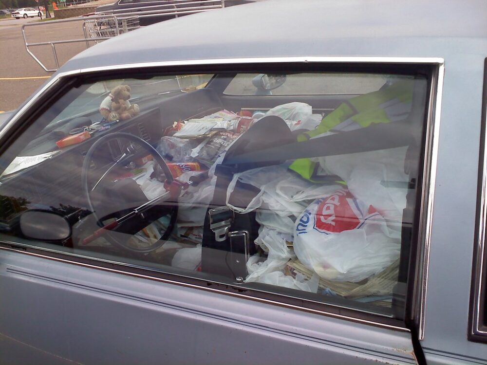 Vaciado y limpieza por síndrome de Diógenes en Olesa de Montserrat con soluciones eficaces